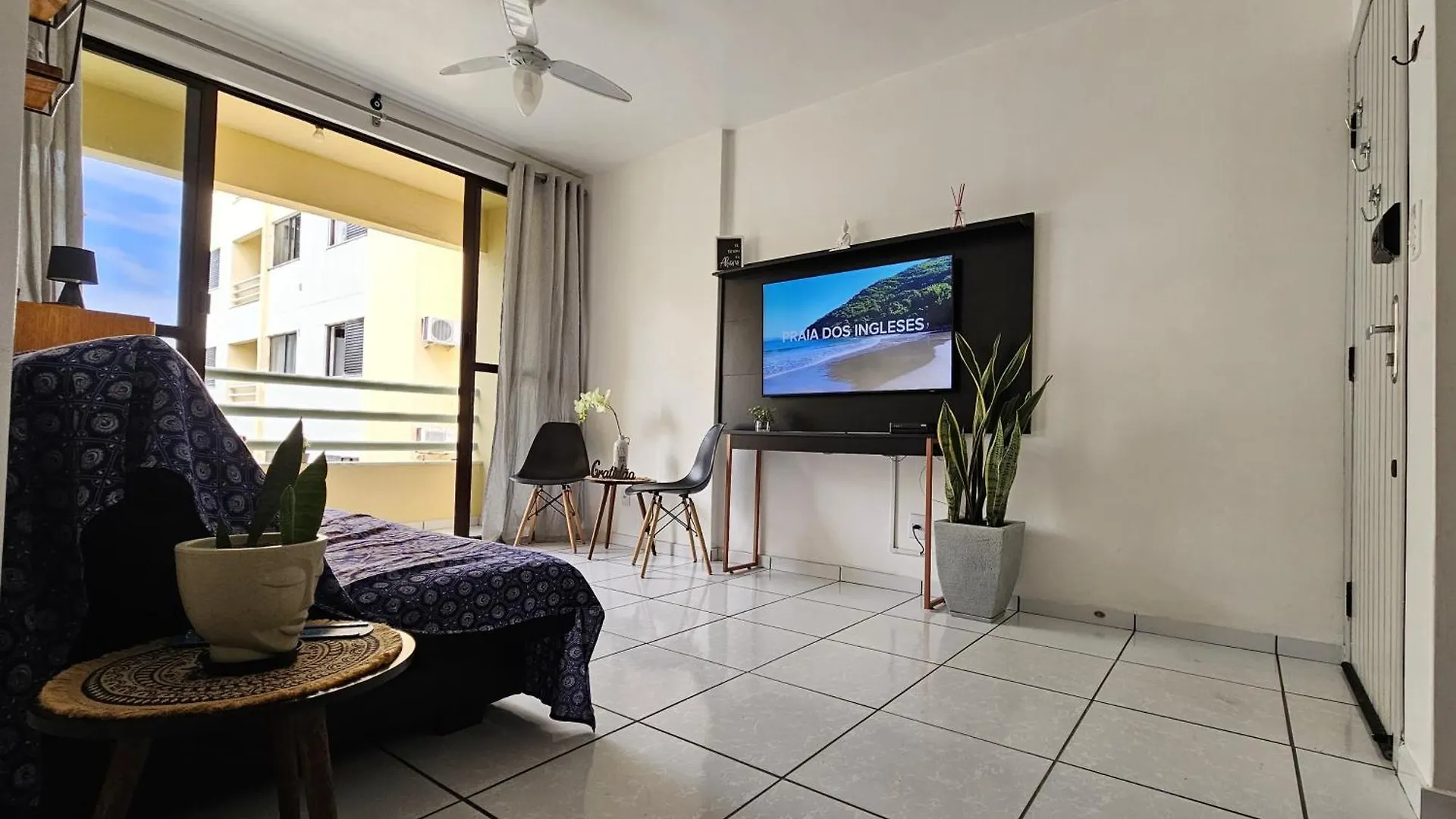 Precioso Apartamento Frente Al Mar contacts